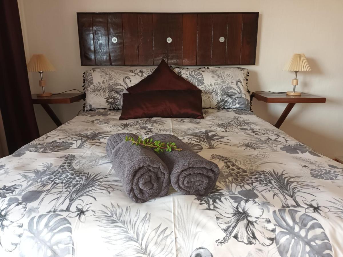Chameleon Lodge Colchester Extérieur photo