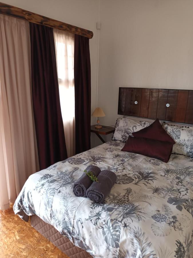 Chameleon Lodge Colchester Extérieur photo